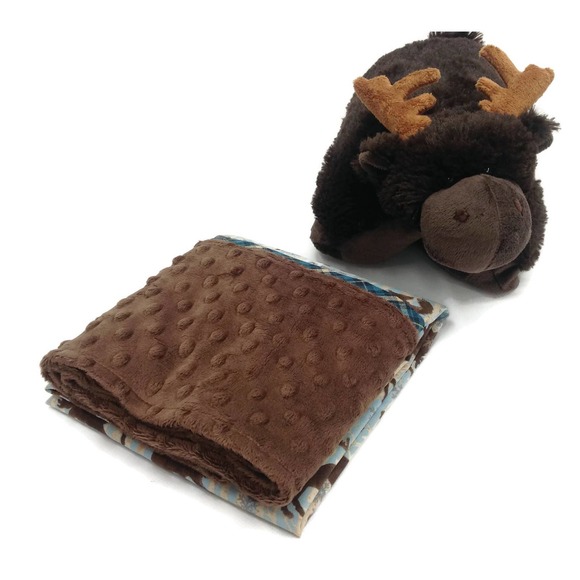 Novelty Moose Pillowcase Bundle: Forest Friends with Soft Plush Pillow Moose - Picture 4 of 7